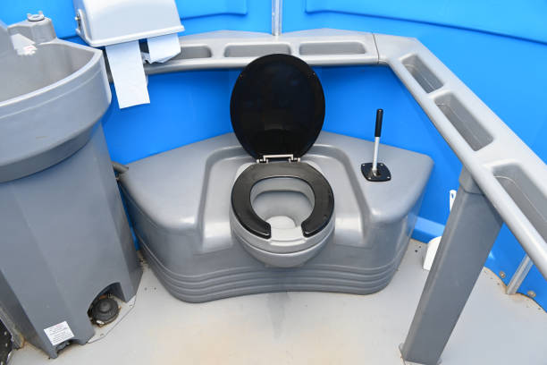 Best Portable bathroom rental  in Anadarko, OK